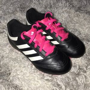 Adidas girls soccer cleats